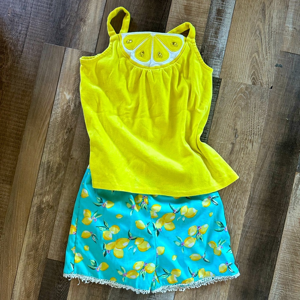 Girls size 7/8 outfit, good condition